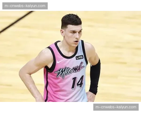 泰勒·希罗参加全部训练项目，状态升级为“大概率出战”